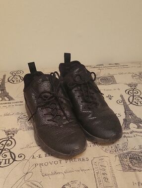 NIKE AIR HURACHE WOMANS BLACK LEATHER
